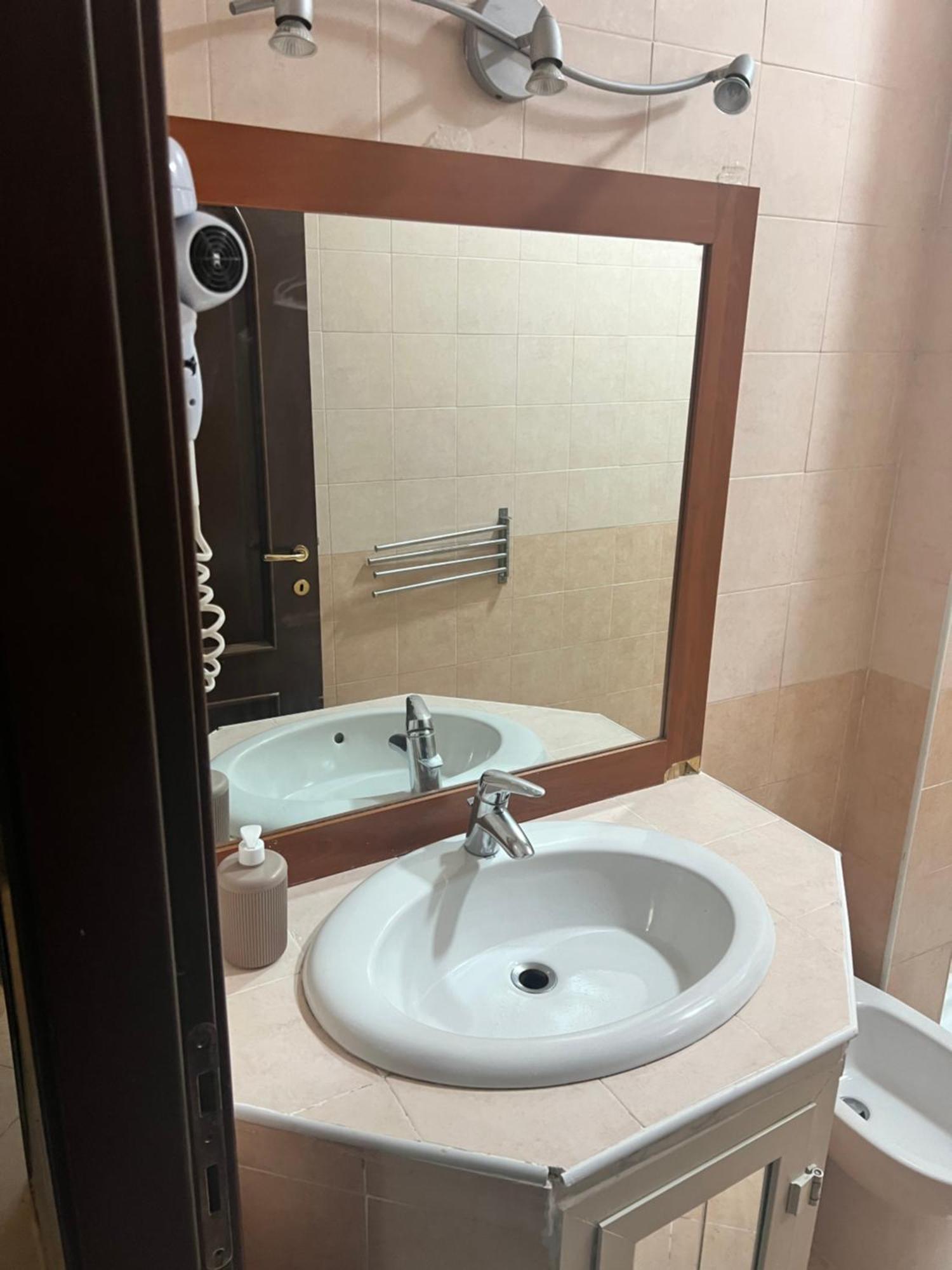 Napoli Rooms ภายนอก รูปภาพ